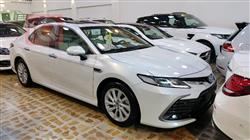 تۆیۆتا کامری